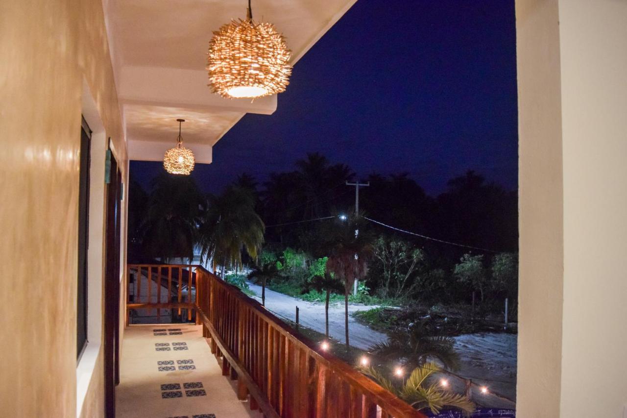 Apartamentos Del Mar El Cuyo Exterior photo